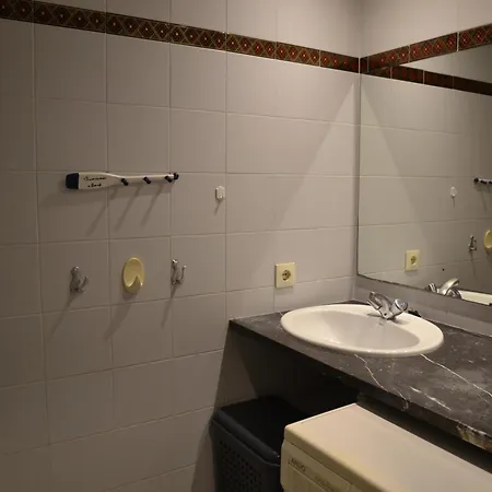 Cerca De La Playa Con Piscina Y Terraza En - Es-323-25 Apartment *